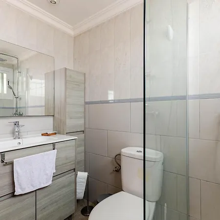 Yourhouse El Xiprer * 포엔샤 항구